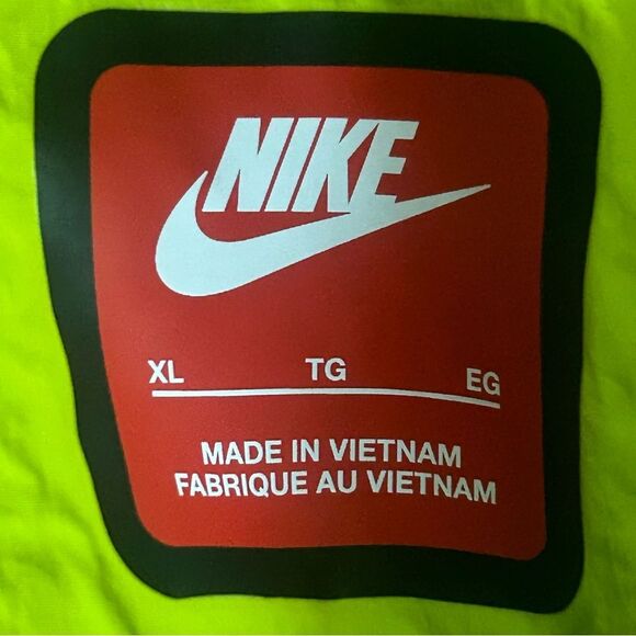 Nike Tech Men's Repellent Jacket Bright Cactus Green Size XL FZ0714-357 - Picture 5 of 8